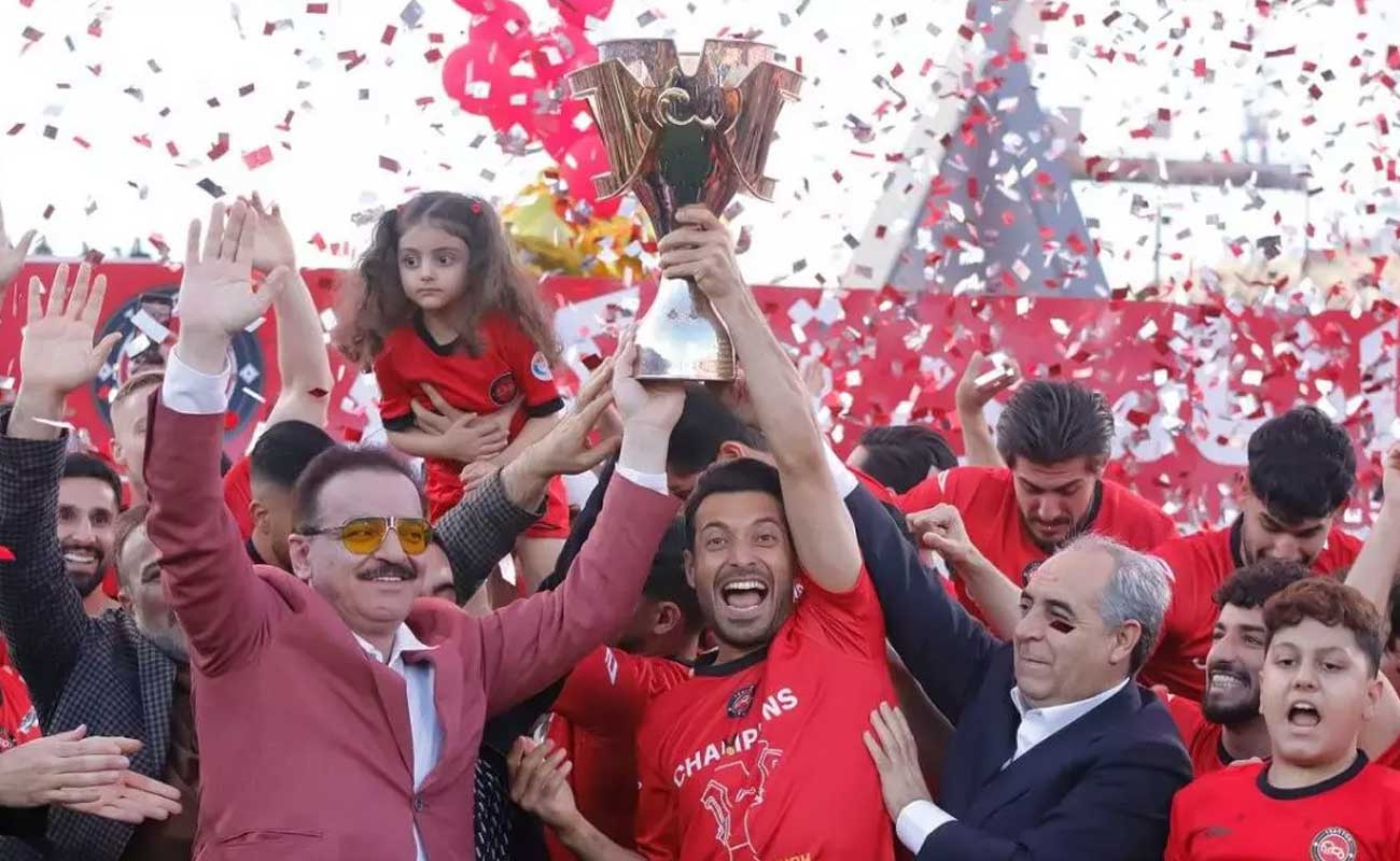 جشن قهرمانی تراکتور در لیگ برتر - شجاع خلیل زاده - محمدرضا زنوزی