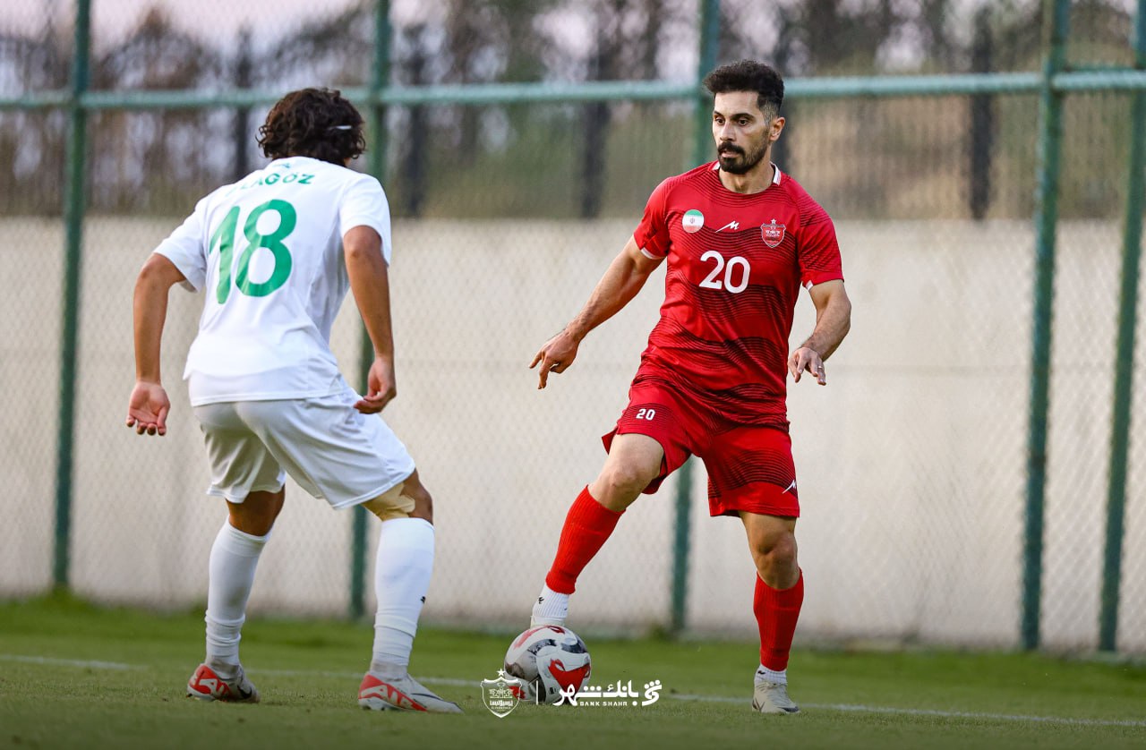 امید عالیشاه - پرسپولیس - لیگ برتر فوتبال ایران