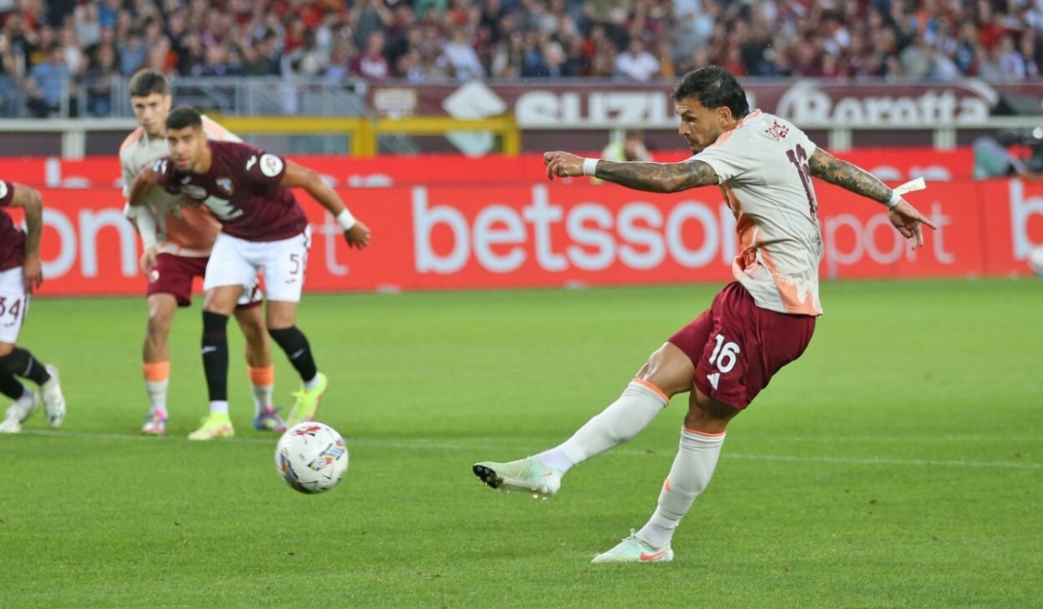 لیاندرو پاردس / هافبک آرژانتینی رم ایتالیا