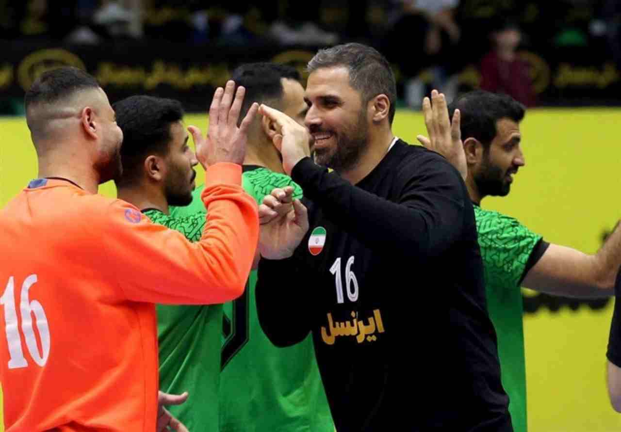 محمد سیاوشی- هندبال مجارستان