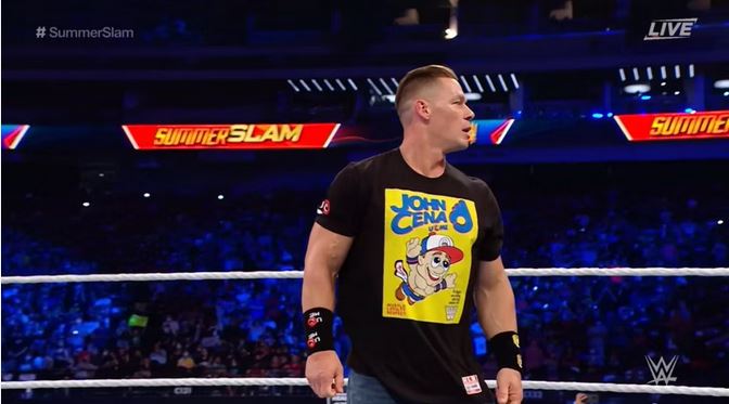 جان سینا، ستاره کشتی کج WWE و هالیوود با تی شرت سوپر ماریو (قارچ خور)