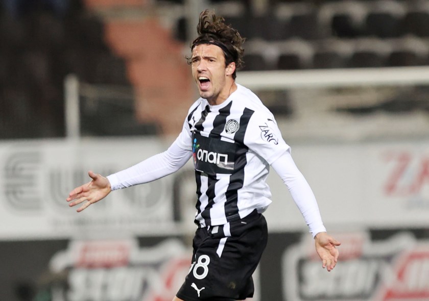 عکس از مارکو باکیچ هافبک مونته‌نگرویی پرسپولیس در کرت یونان