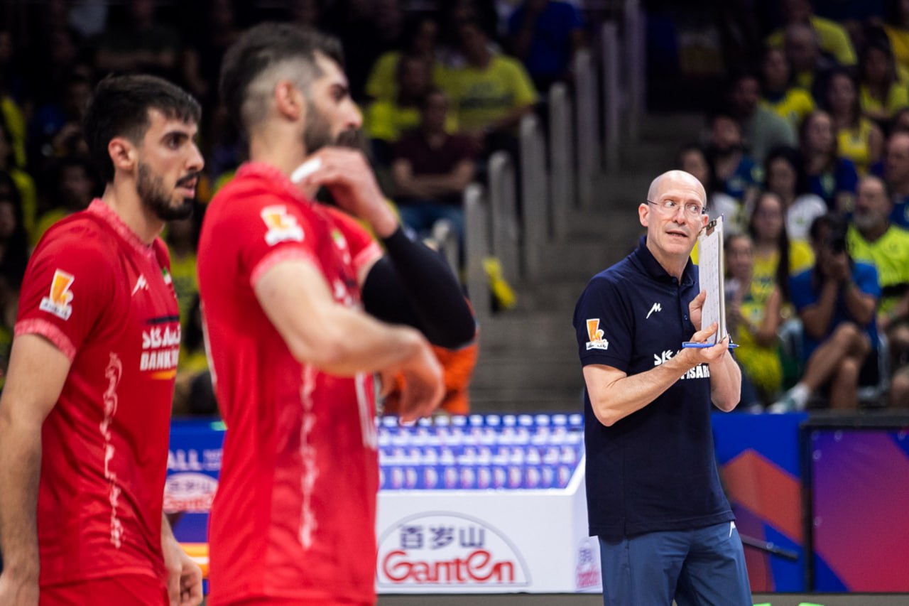 عکس از روبرتو پیاتزا سرمربی تیم ملی والیبال ایران