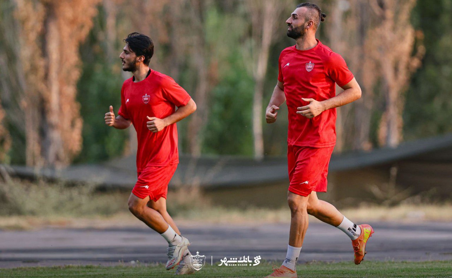 عکس از سردار دورسون و محمدحسین صادقی در تمرینات پرسپولیس