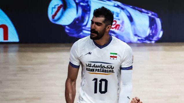 عکس از امین اسماعیل نژاد قطر پاسور تیم ملی ایران