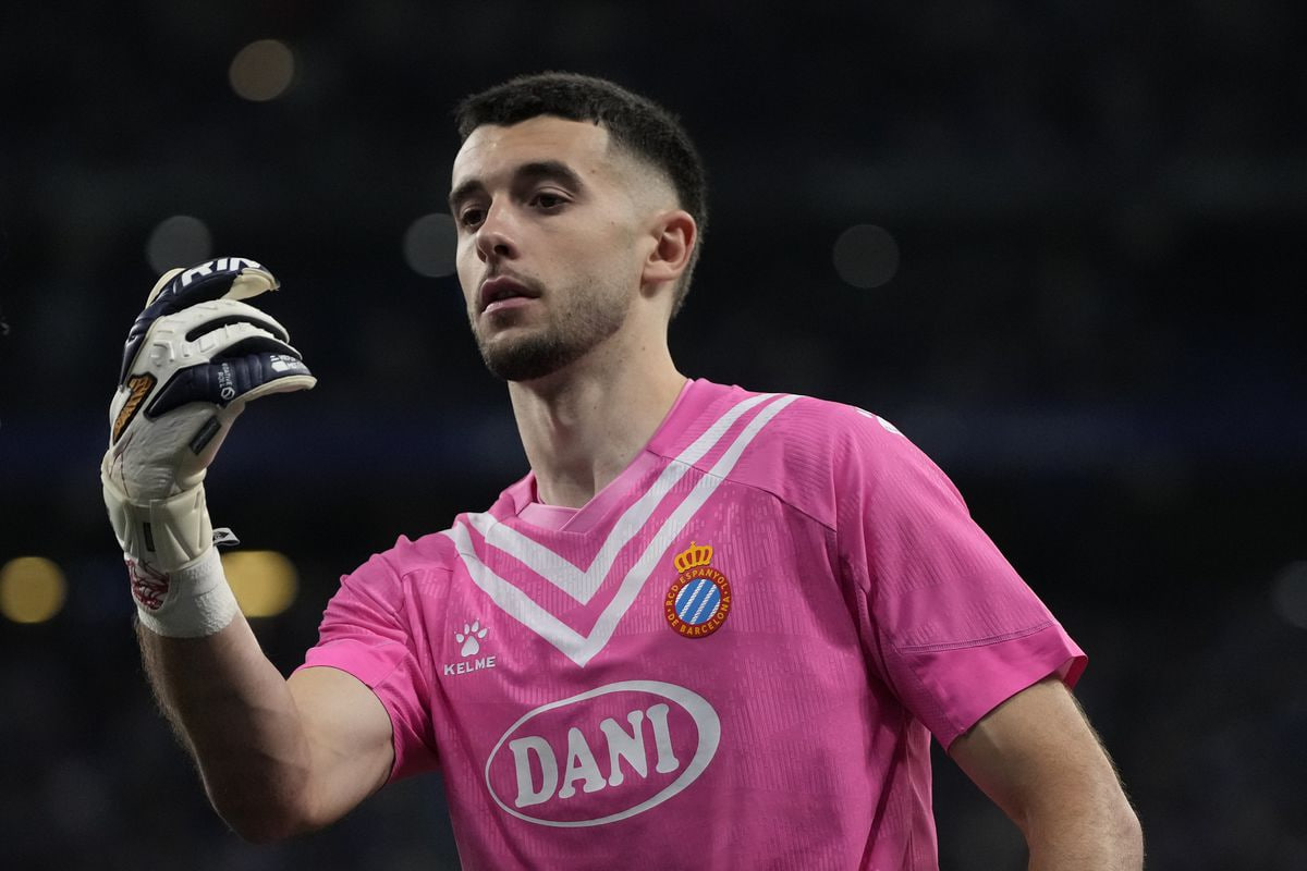 خوان گارسیا در پیراهن اسپانیول