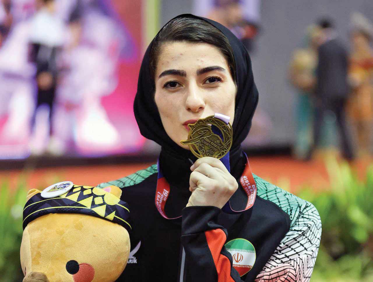 آتوسا گلشاد نژاد-کاراته قهرمانی آسیا