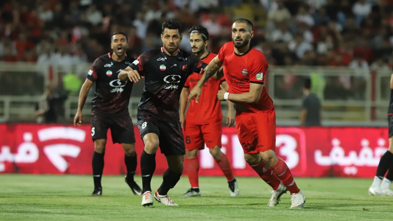 عارف آقاسی مدافع میانی تراکتور و تیم ملی ایران - مرتضی پورعلی گنجی مدافع پرسپولیس و تیم ملی ایران - لیگ برتر فوتبال ایران - جام جهانی 2026