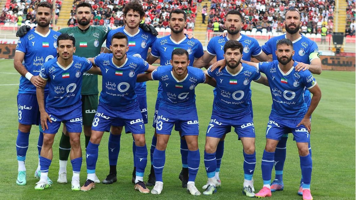 محمدرضا خالدآبادی دروازه بان استقلال تهران و سابق هوادار و تیم امید ایران - بازی تراکتور و استقلال - لیگ برتر ایران