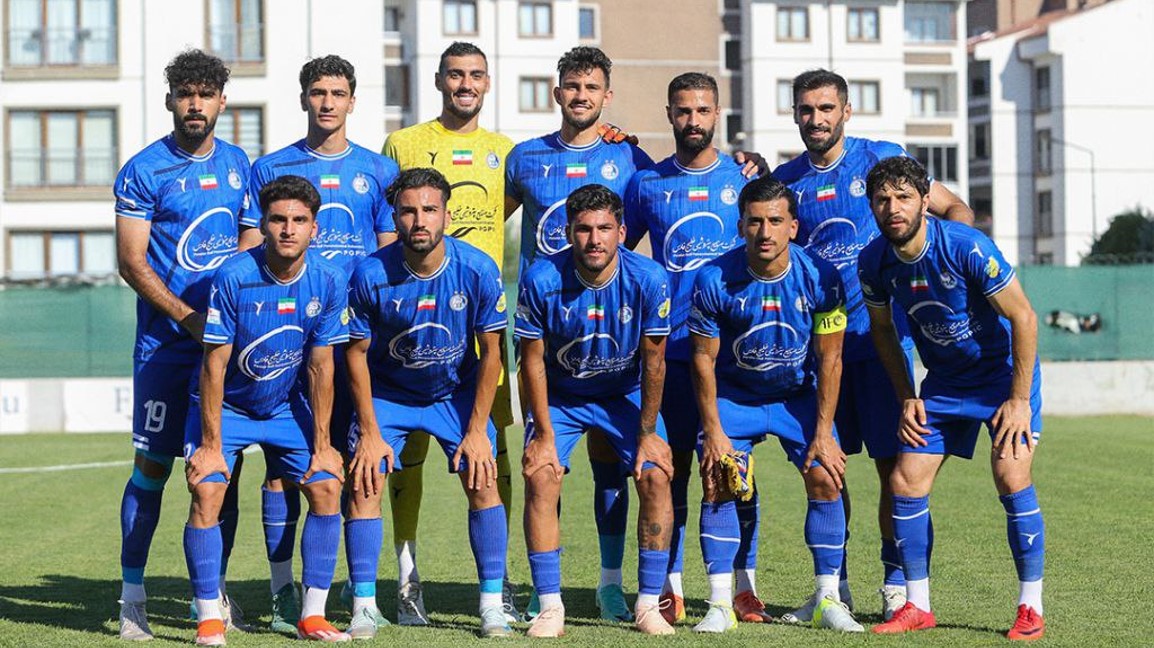 عارف آقاسی، سعادت حردانی، آرمین سهرابیان، مهران احمدی، جلال الدین ماشاریپوف و غیره در عکس تیمی باشگاه استقلال در اردوی ترکیه - لیگ برتر ایران