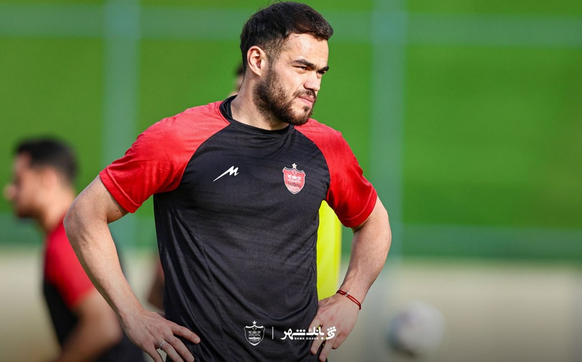 اوستون اورونوف وینگر ازبکستانی پرسپولیس تهران - تمرینات پرسپولیس تهران زیر نظر وحید هاشمیان - لیگ برتر ایران