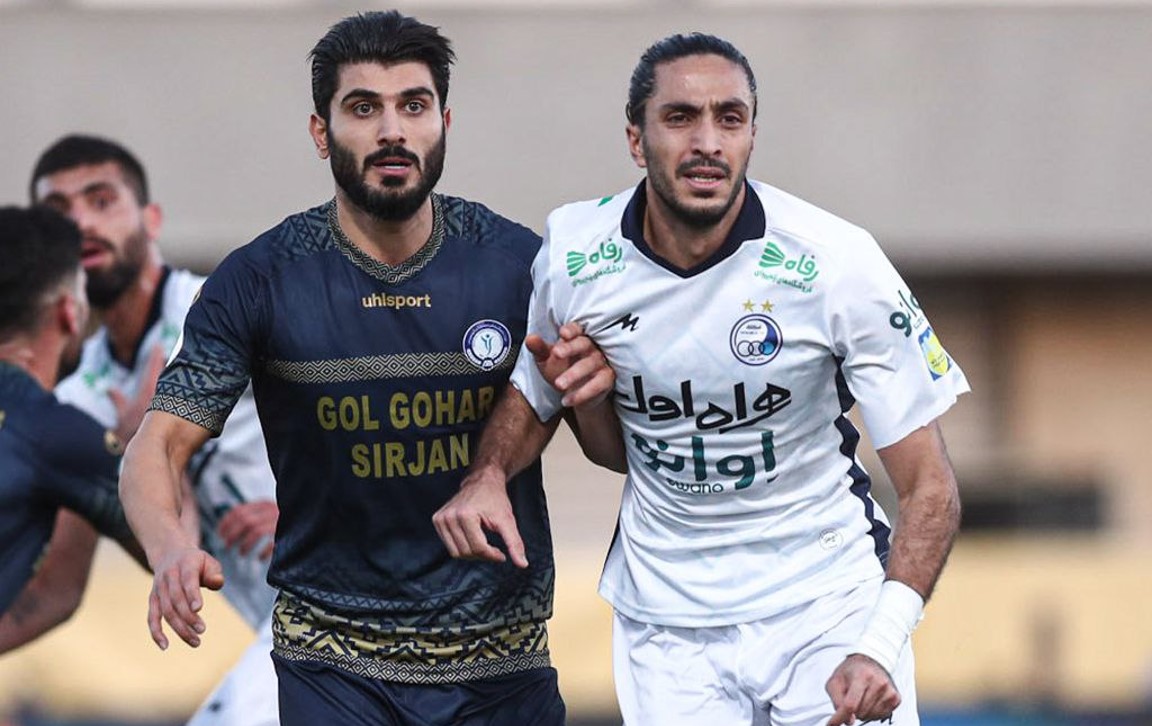 سیاوش یزدانی مدافع میانی استقلال و سپاهان و سابق تیم ملی ایران - میلاد زکی پور مدافع گل گهر، استقلال و سپاهان - لیگ برتر ایران