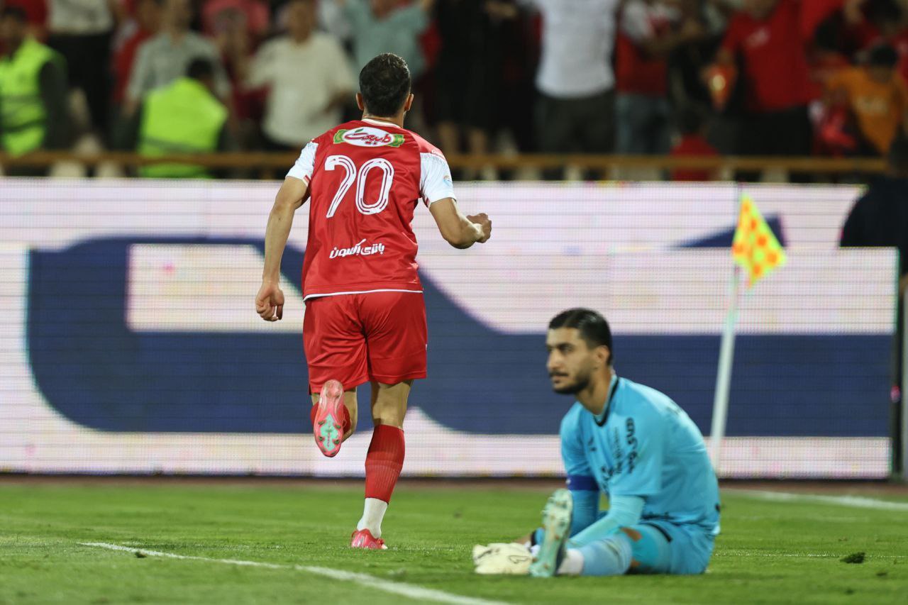 اوستون اورونوف - پرسپولیس - لیگ برتر - فوتبال ایران